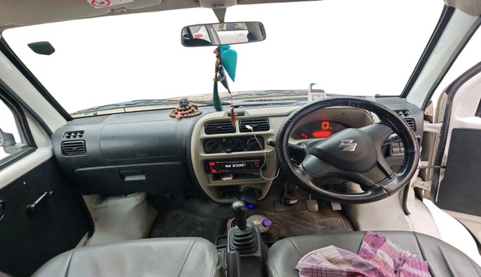 2024 Maruti Eeco 5 STR AC, Petrol, Manual, 99,306 km, interior