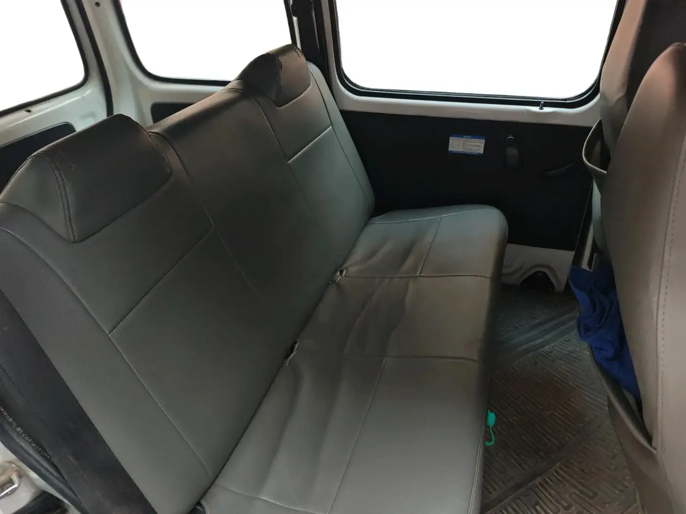 2024 Maruti Eeco 5 STR AC, Petrol, Manual, 99,306 km, interior