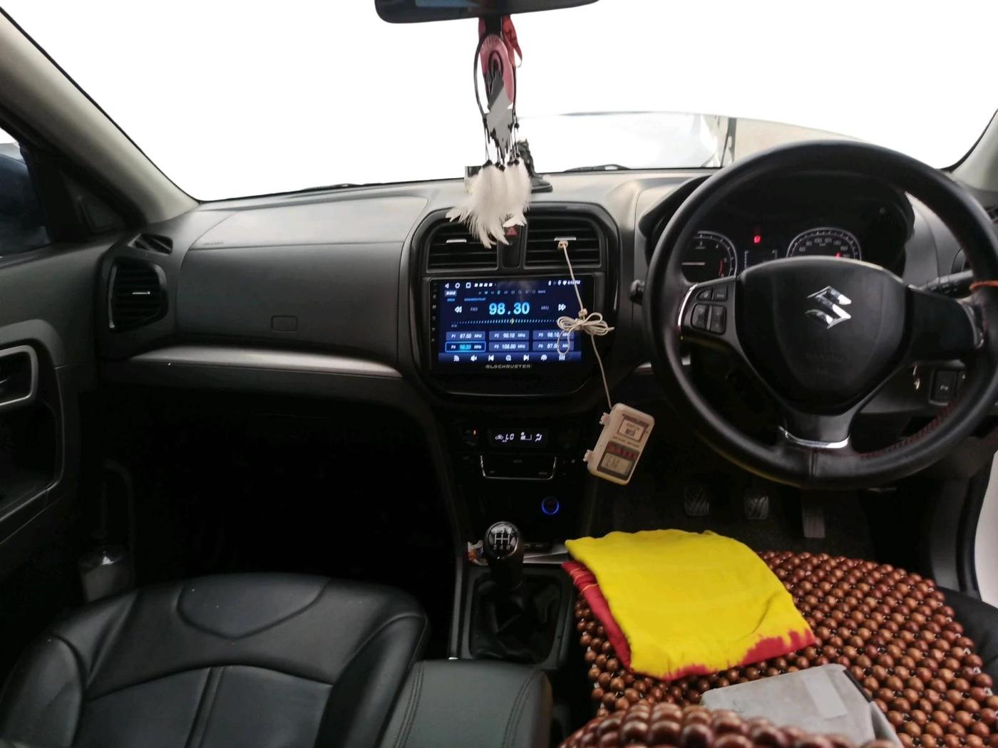 2016 Maruti Vitara Brezza ZDI, Diesel, Manual, 1,11,917 km, interior