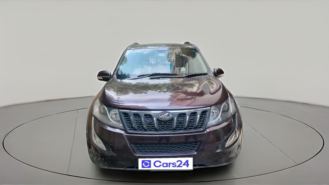 2017 Mahindra XUV500 W10, Diesel, Manual, 83,789 km, exterior