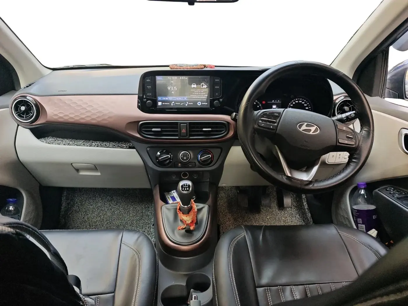2024 Hyundai AURA SX 1.2 CNG, CNG, Manual, 28,260 km, interior