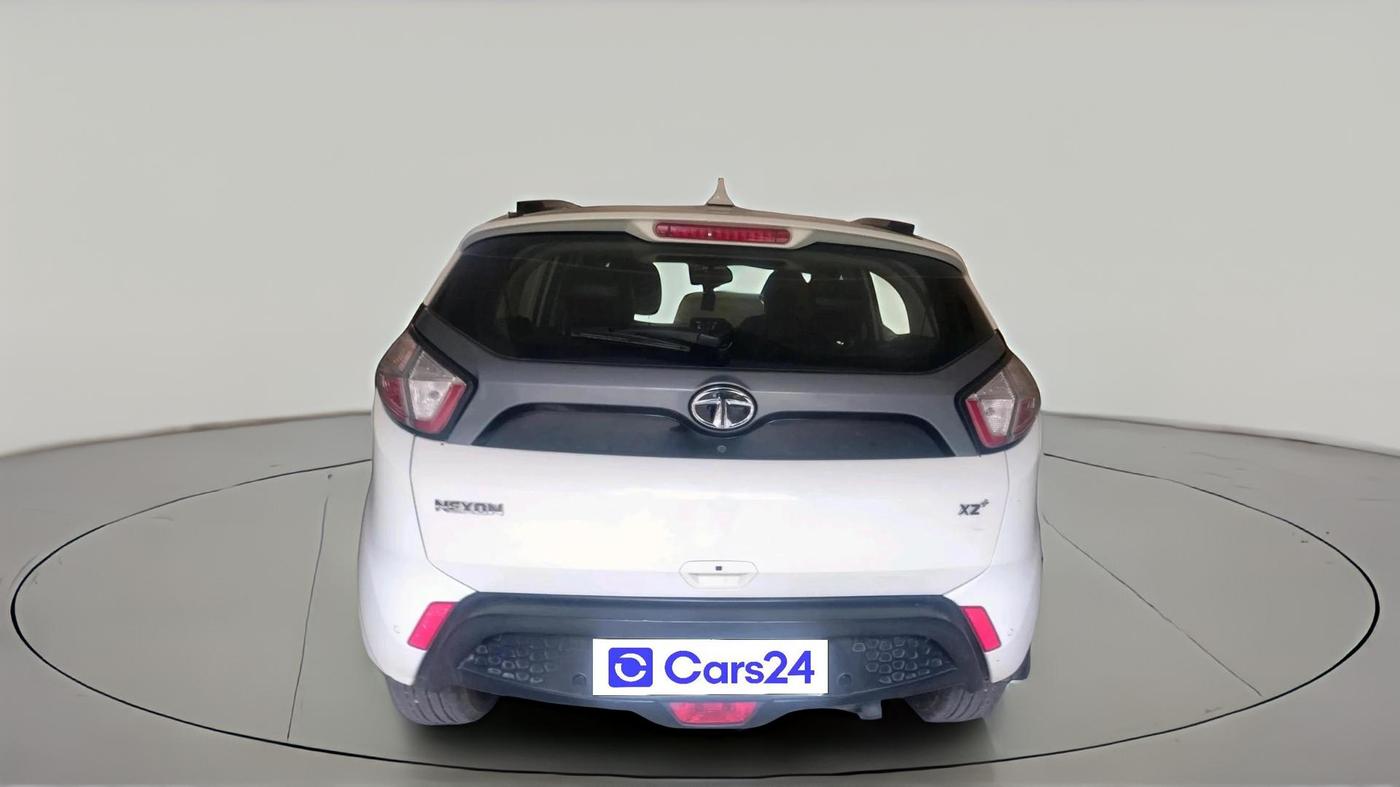2017 Tata NEXON XZ PETROL, Petrol, Manual, 77,644 km, exterior