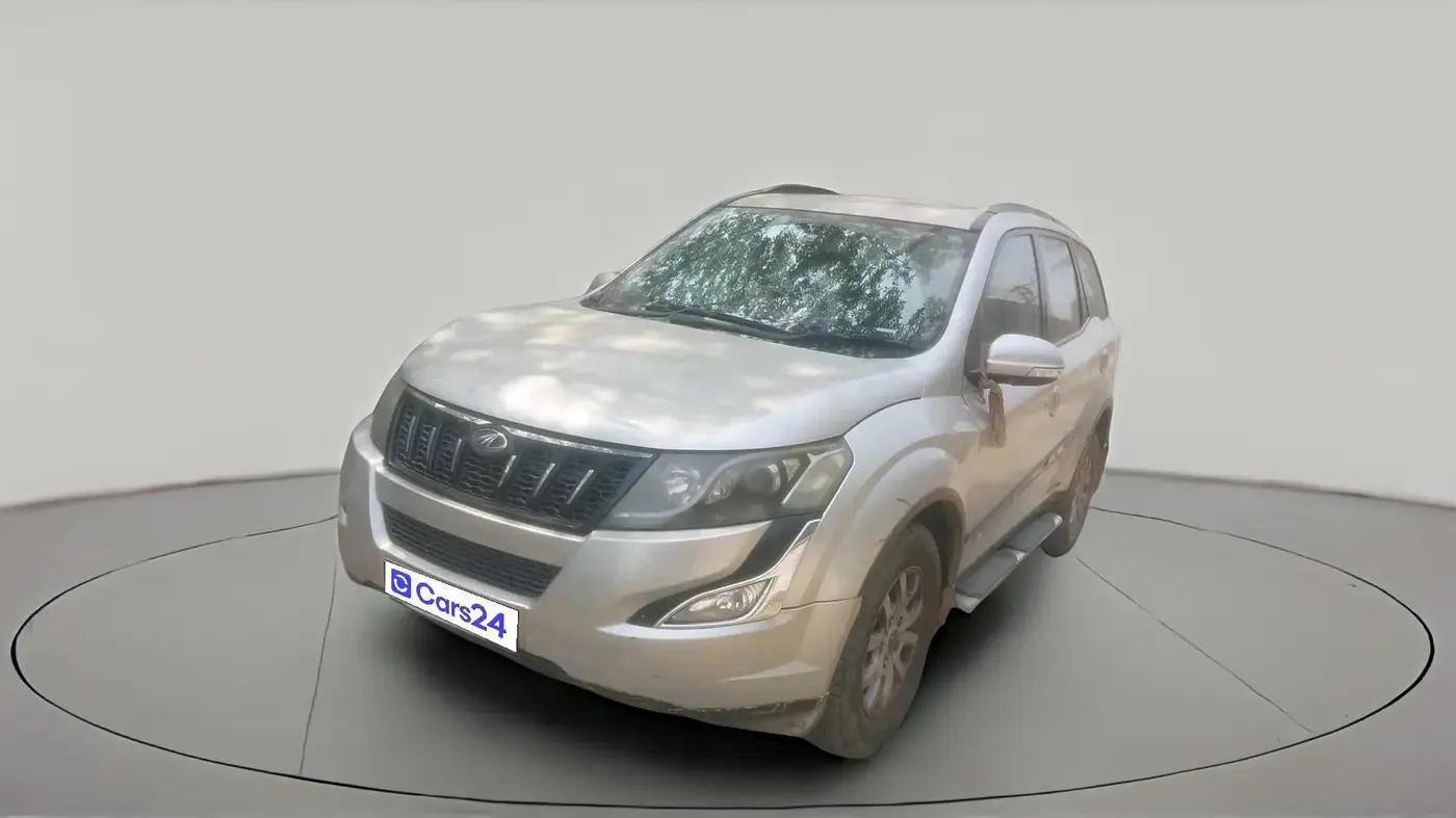 2015 Mahindra XUV500 W10, Diesel, Manual, 69,172 km, exterior