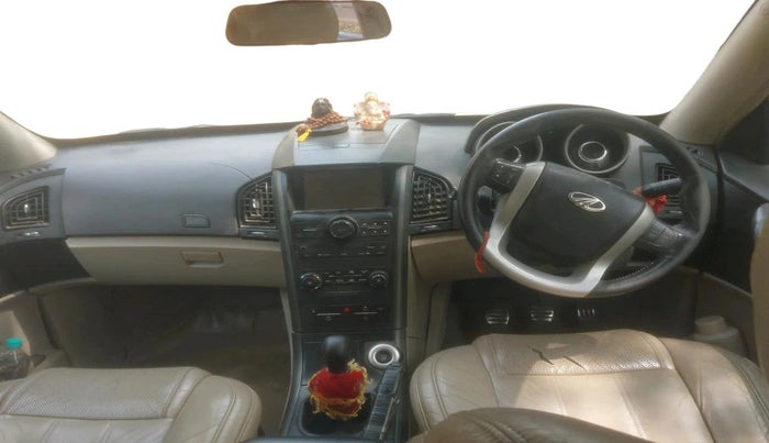 2015 Mahindra XUV500 W10, Diesel, Manual, 69,172 km, interior