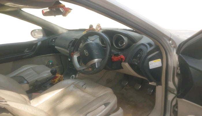 2015 Mahindra XUV500 W10, Diesel, Manual, 69,172 km, interior