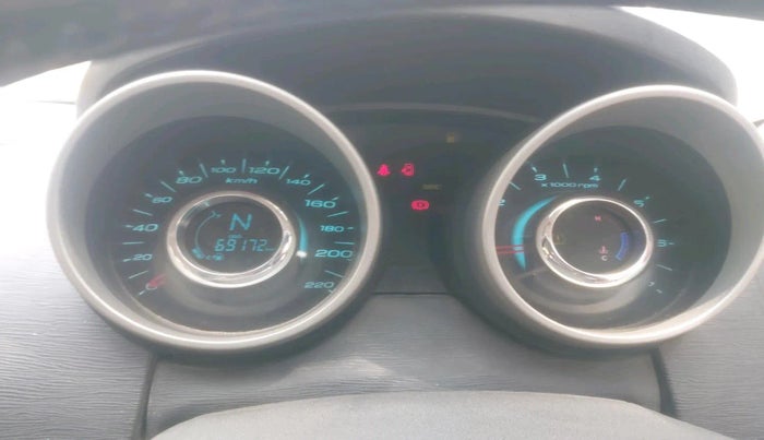 2015 Mahindra XUV500 W10, Diesel, Manual, 69,172 km, interior