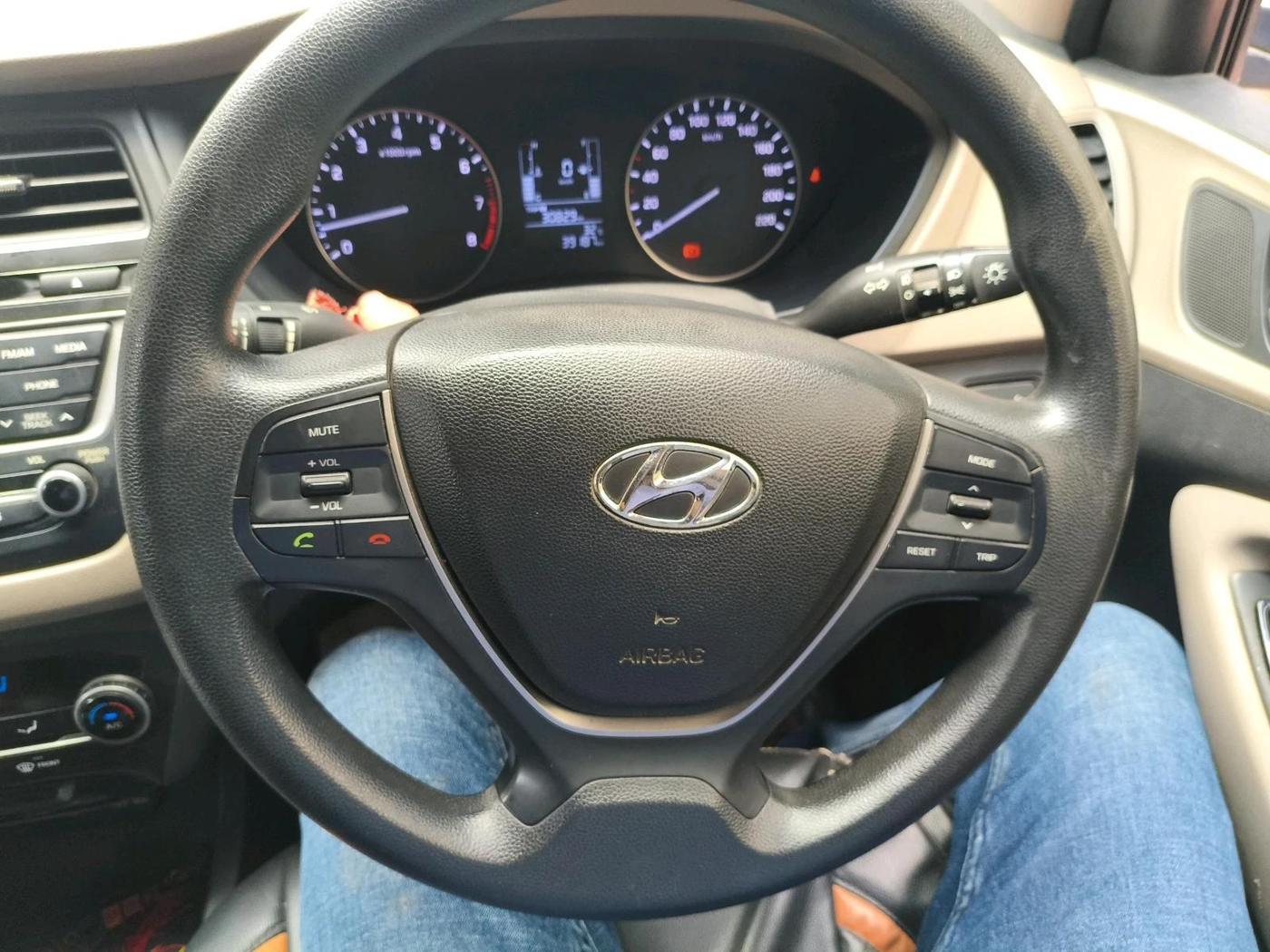 2015 Hyundai Elite i20 SPORTZ 1.2, Petrol, Manual, 39,187 km, interior