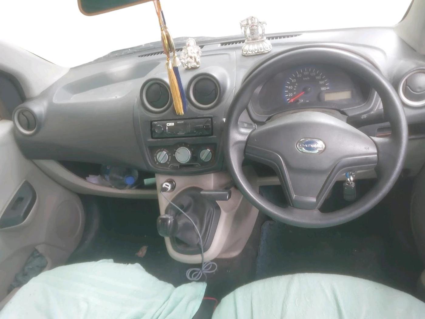 2017 Datsun Go Plus T, Petrol, Manual, 27,310 km, interior