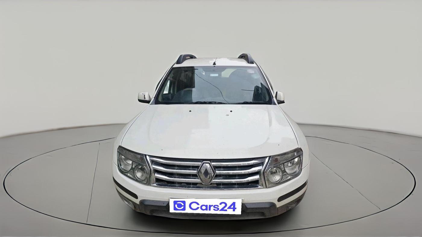 2015 Renault Duster RXL PETROL, CNG, Manual, 34,380 km, exterior