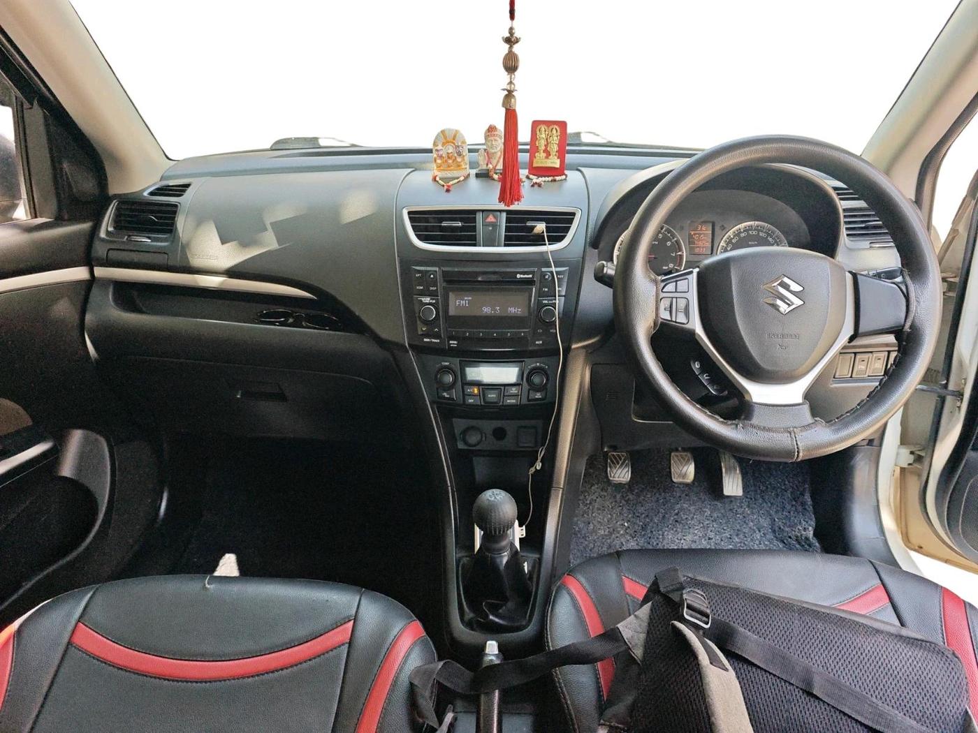 2016 Maruti Swift ZXI, Petrol, Manual, 74,925 km, interior