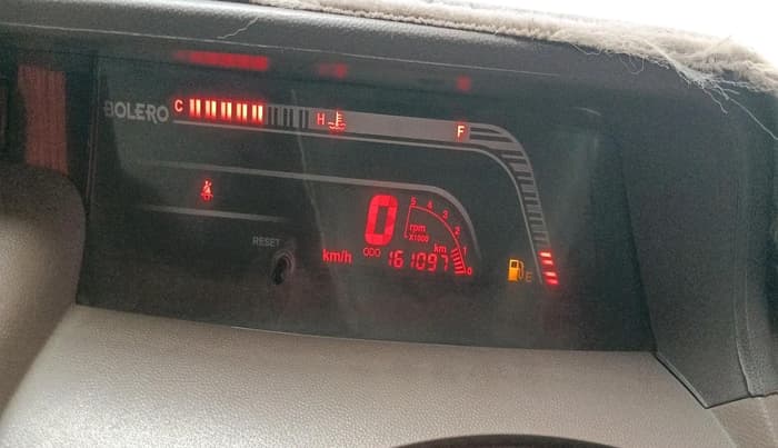 2015 Mahindra Bolero SLX BS-III, Diesel, Manual, 1,61,097 km, interior