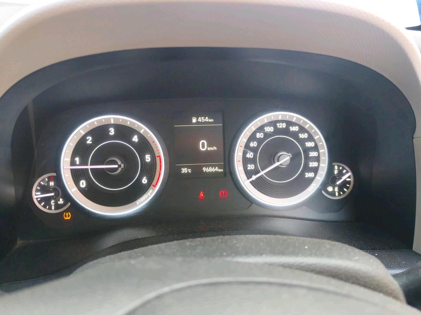 2022 Hyundai Creta EX 1.5 DIESEL, Diesel, Manual, 96,863 km, interior