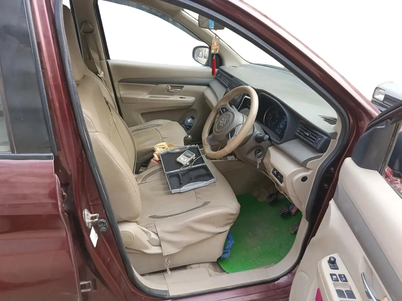 2021 Maruti Ertiga VXI SHVS, CNG, Manual, 83,806 km, interior