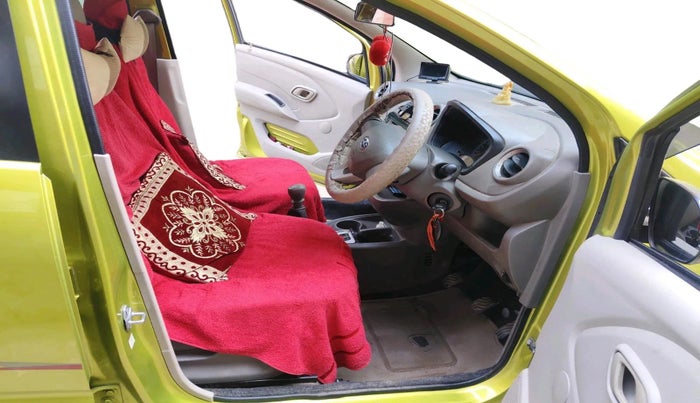 2017 Datsun Go D, Petrol, Manual, 17,930 km, interior