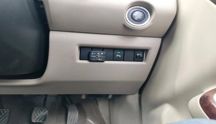 2018 Maruti Dzire ZXI PLUS, CNG, Manual, 49,806 km, interior
