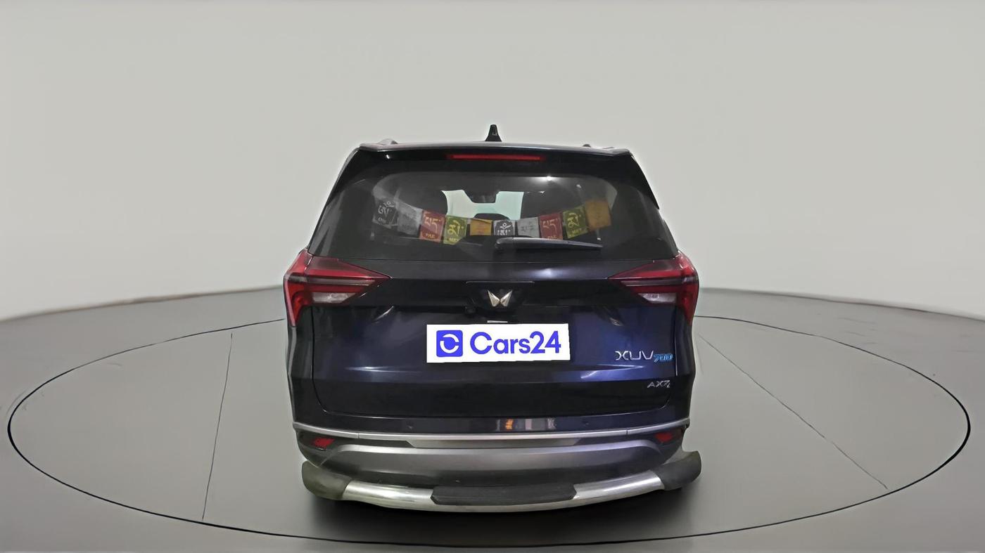 2022 Mahindra XUV700 AX 7 LUXURY D AWD AT 7 STR, Diesel, Automatic, 39,056 km, exterior