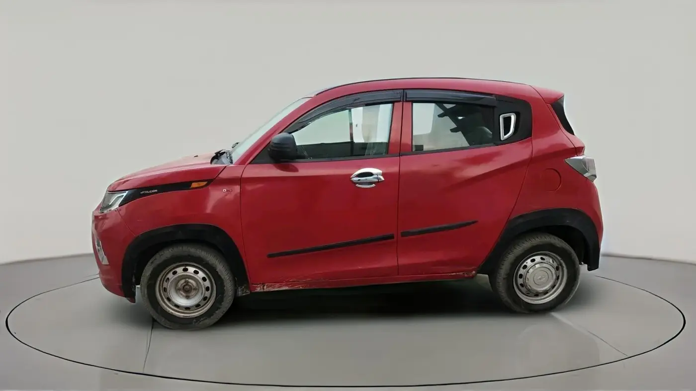 2018 Mahindra KUV 100 NXT K2+ D 6 STR, Diesel, Manual, 1,46,970 km, exterior