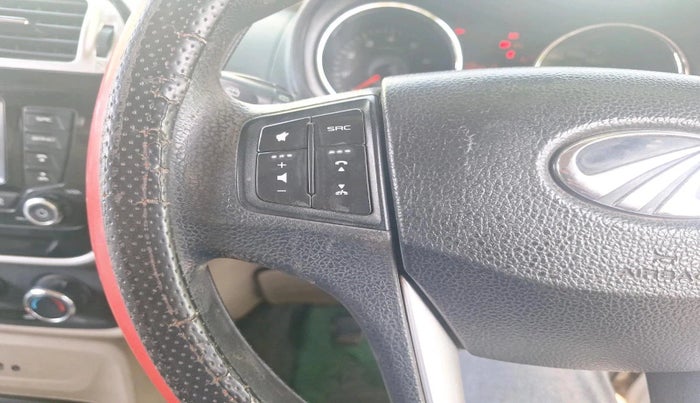 2015 Mahindra TUV300 T8, Diesel, Manual, 1,71,017 km, interior