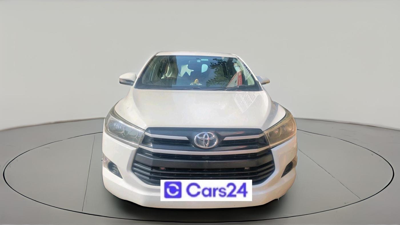 2017 Toyota Innova Crysta 2.4 G 7 STR, Diesel, Manual, 74,373 km, exterior