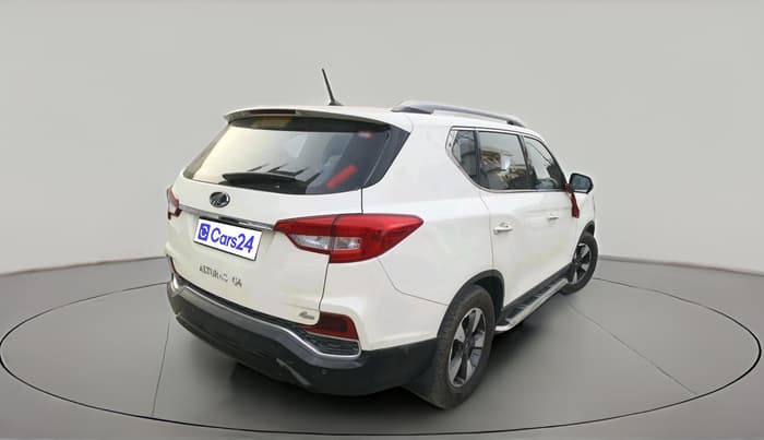 2020 Mahindra ALTURAS G4 4WD AT, Diesel, Automatic, 72,569 km, exterior