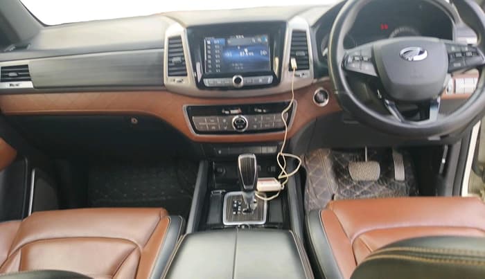 2020 Mahindra ALTURAS G4 4WD AT, Diesel, Automatic, 72,569 km, interior