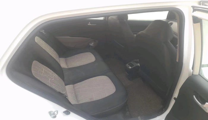 2017 Hyundai Grand i10 SPORTZ (O) 1.2 KAPPA VTVT, Petrol, Manual, 41,894 km, interior