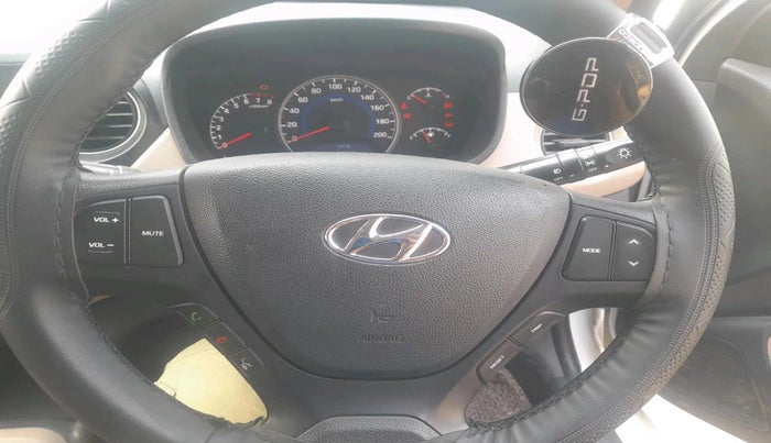 2017 Hyundai Grand i10 SPORTZ (O) 1.2 KAPPA VTVT, Petrol, Manual, 41,894 km, interior