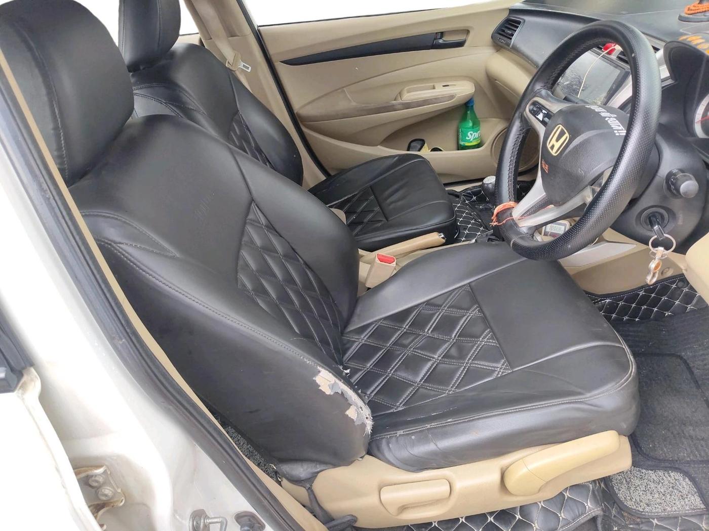 2011 Honda City 1.5L I-VTEC S MT, CNG, Manual, 1,17,249 km, interior