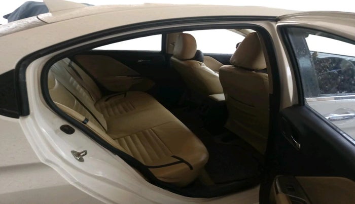 2014 Honda City 1.5L I-DTEC V, Diesel, Manual, 96,700 km, interior