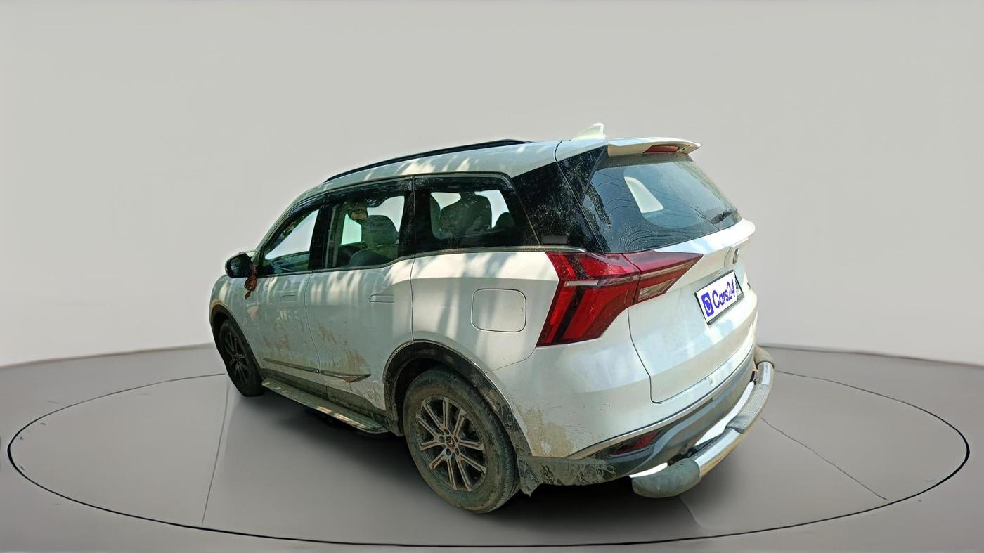 2023 Mahindra XUV700 AX 7 D MT 7 STR, Diesel, Manual, 40,340 km, exterior