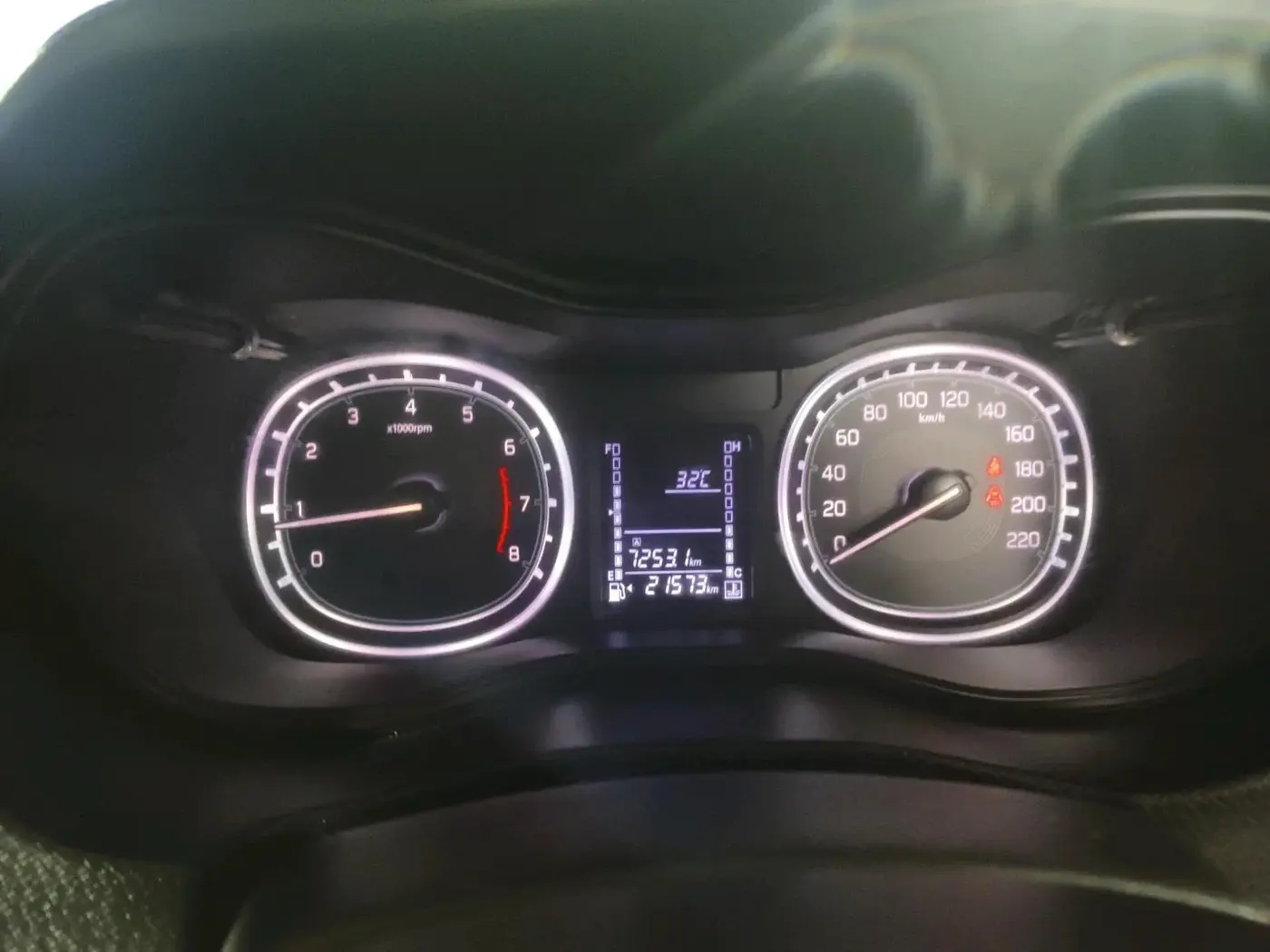 2021 Maruti Vitara Brezza ZXI, Petrol, Manual, 21,573 km, interior