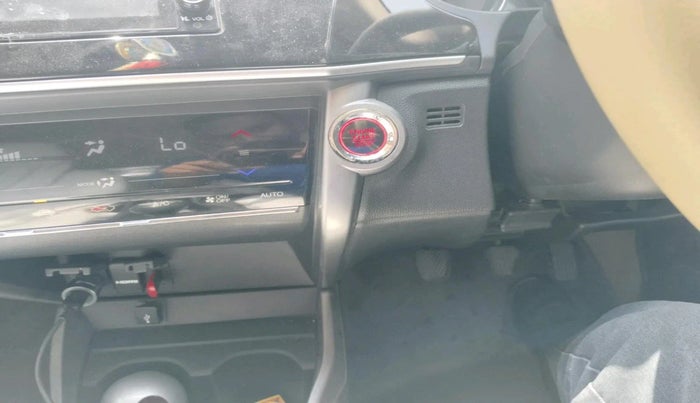 2019 Honda City 1.5L I-VTEC V MT, Petrol, Manual, 46,269 km, interior