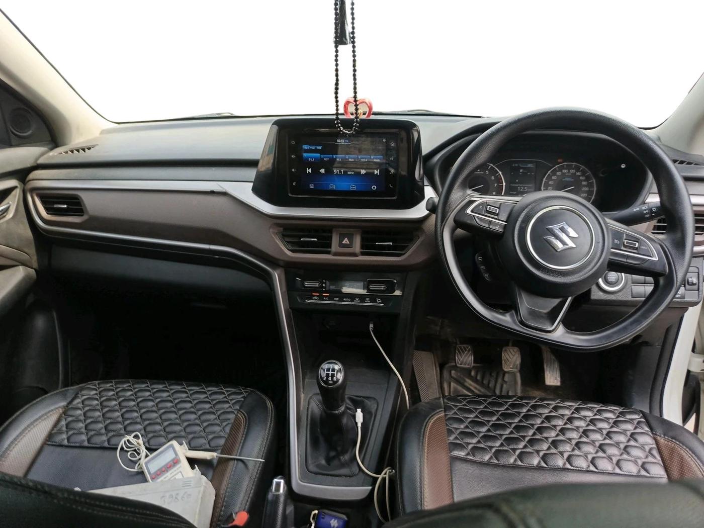 2024 Maruti BREZZA ZXI SMART HYBRID , Petrol, Manual, 11,638 km, interior