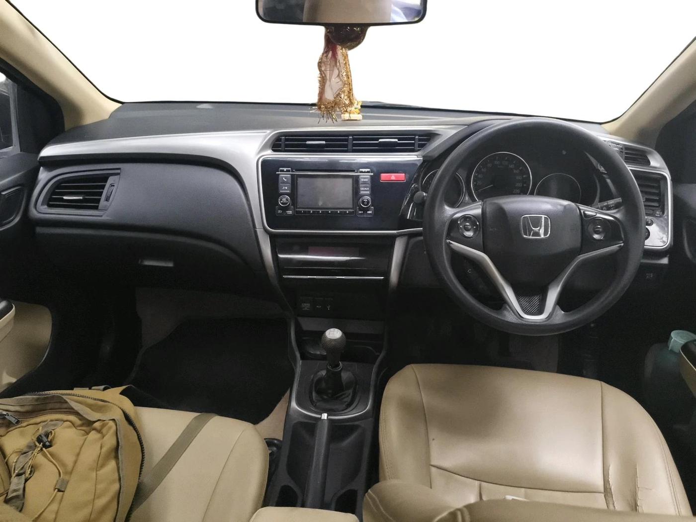 2015 Honda City 1.5L I-VTEC V MT, Petrol, Manual, 47,065 km, interior