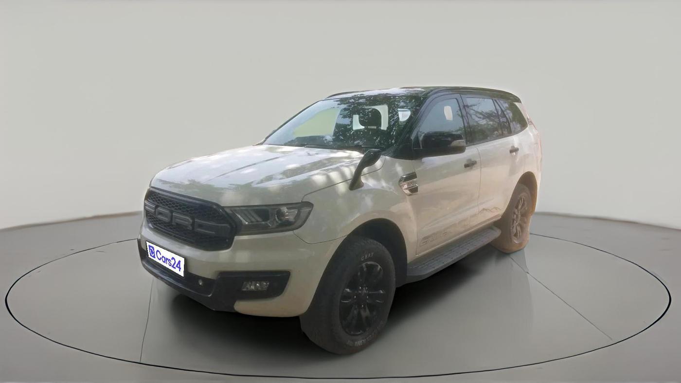 2017 Ford Endeavour TREND 2.2 4X2 MT, Diesel, Manual, 93,059 km, exterior