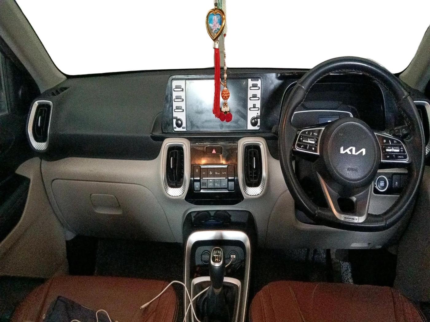 2021 KIA SONET HTX 1.0 IMT, Petrol, Manual, 37,020 km, interior