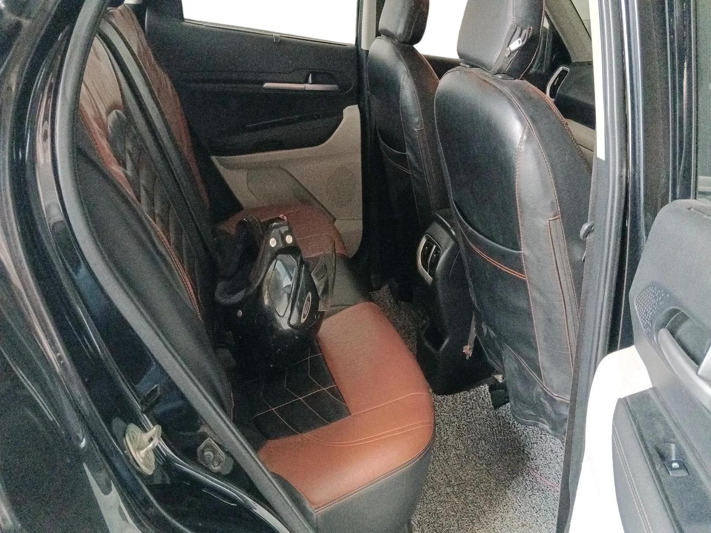 2021 KIA SONET HTX 1.0 IMT, Petrol, Manual, 37,020 km, interior