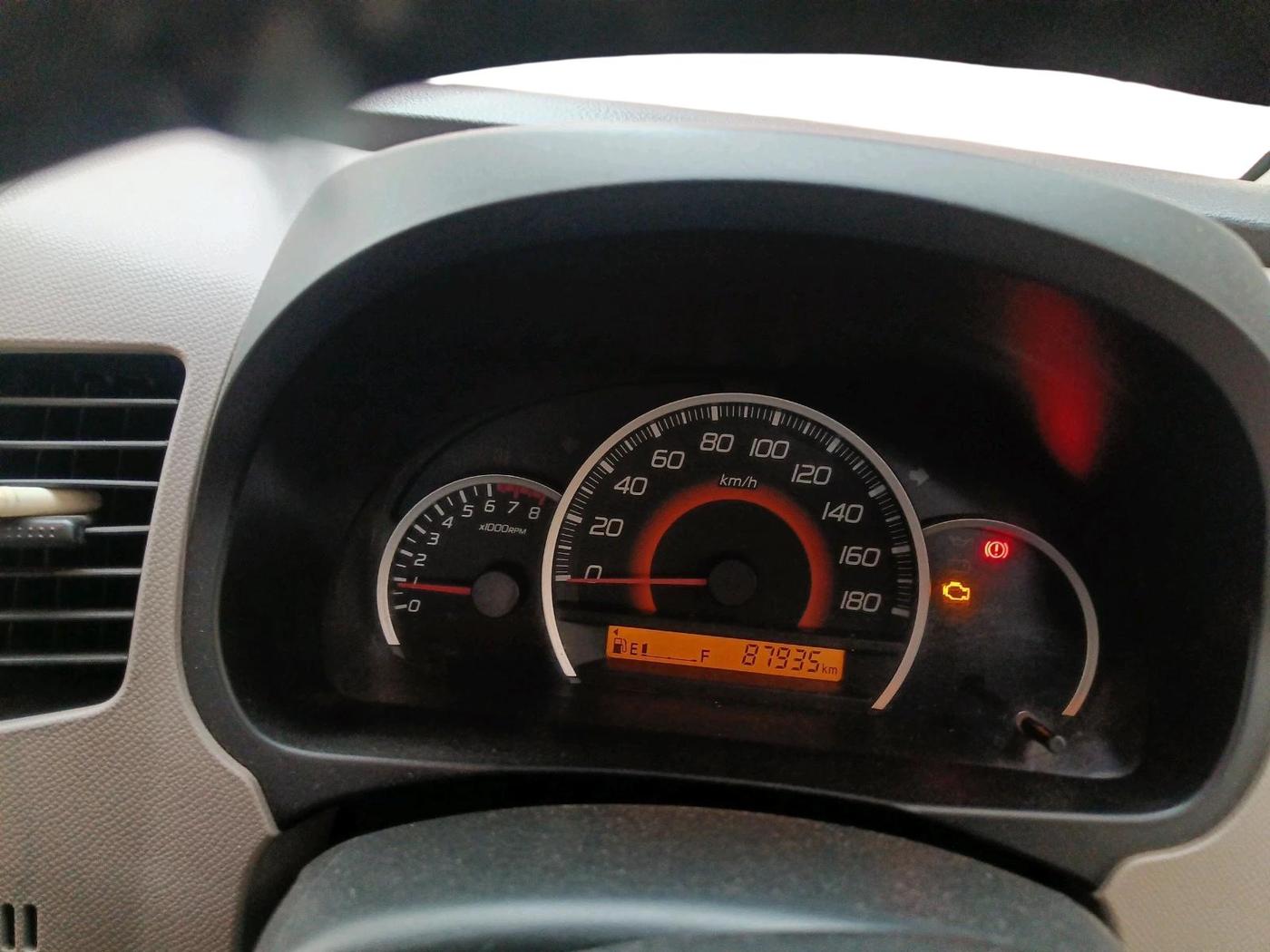 2013 Maruti Wagon R 1.0 VXI, Petrol, Manual, 87,935 km, interior
