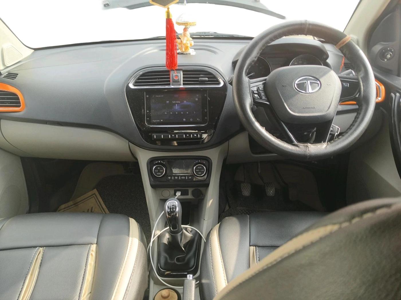 2019 Tata Tiago XZ PLUS PETROL, Petrol, Manual, 60,716 km, interior