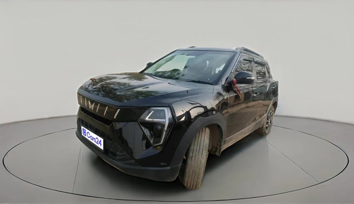 2024 Mahindra XUV 3XO AX5 1.5 Turbo Diesel, Diesel, Manual, 23,733 km, exterior