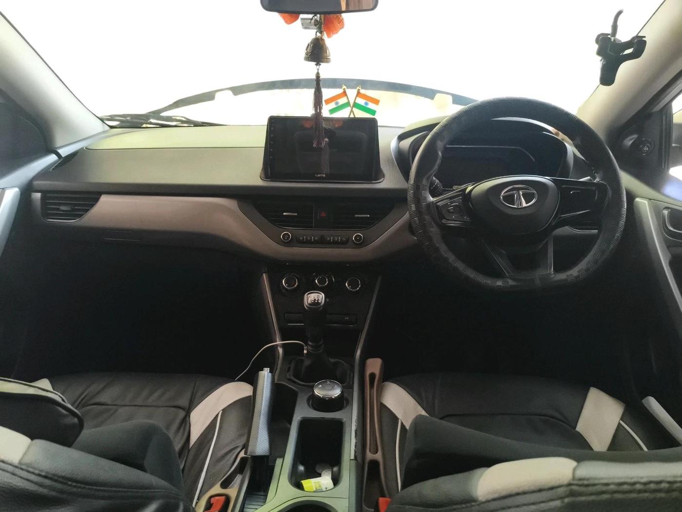 2021 Tata NEXON XM SUNROOF PETROL, Petrol, Manual, 44,950 km, interior