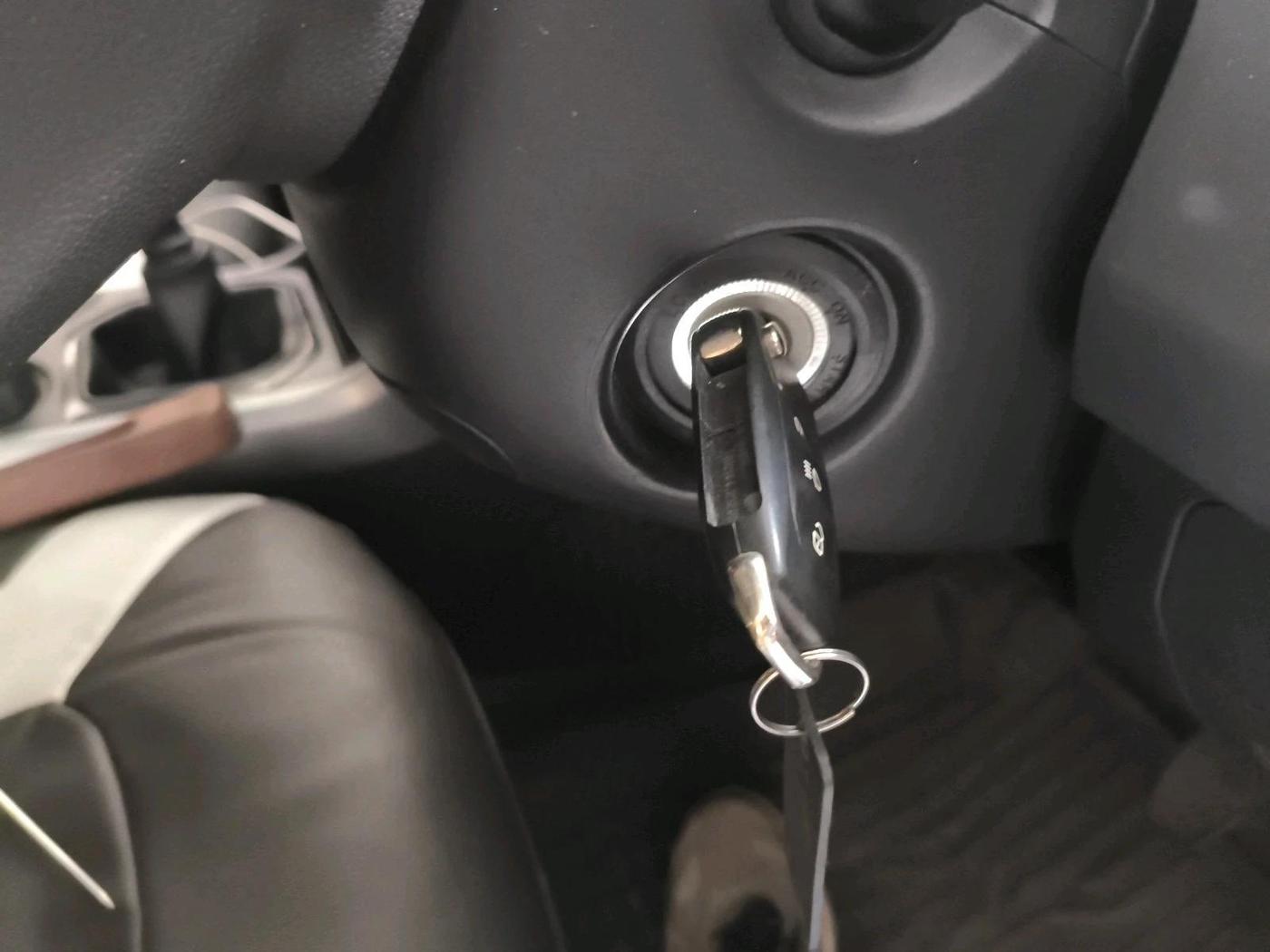 2021 Tata NEXON XM SUNROOF PETROL, Petrol, Manual, 44,950 km, interior
