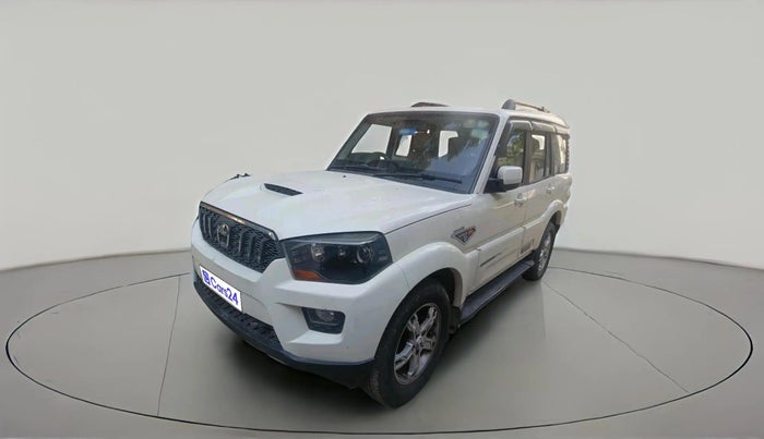 2015 Mahindra Scorpio S10, Diesel, Manual, 66,229 km, exterior