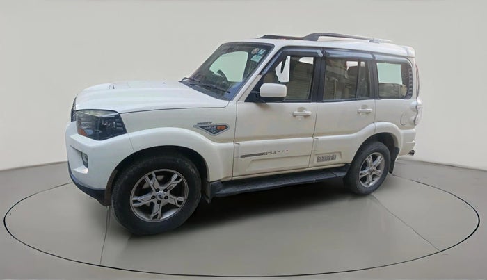 2015 Mahindra Scorpio S10, Diesel, Manual, 66,229 km, exterior