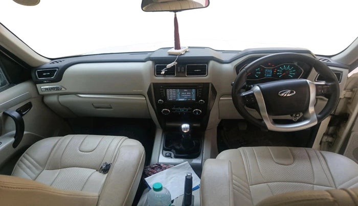 2015 Mahindra Scorpio S10, Diesel, Manual, 66,229 km, interior