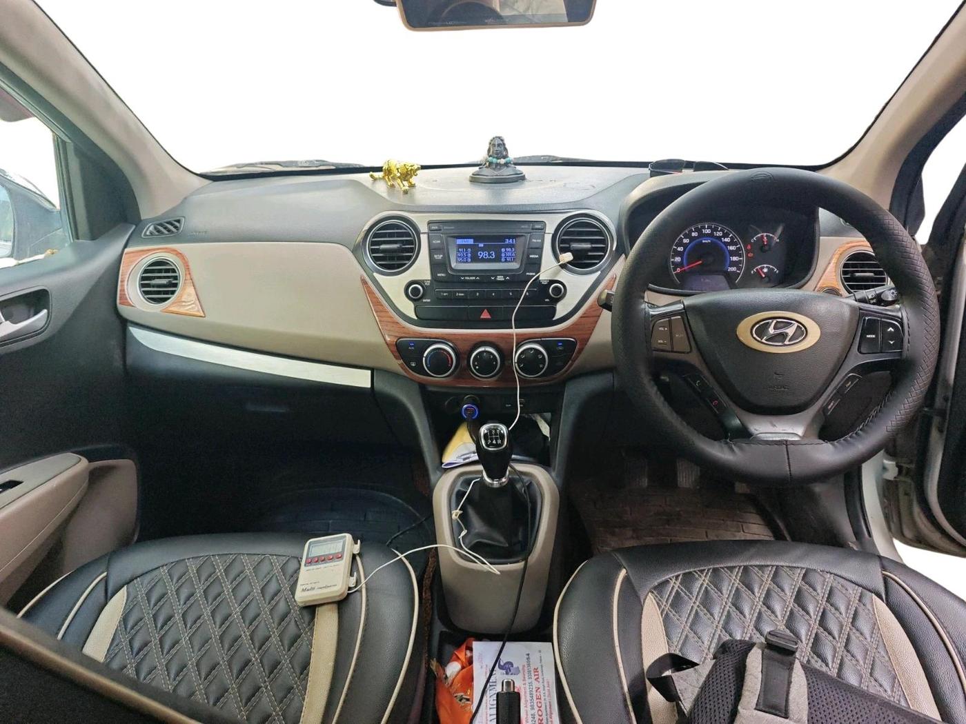 2016 Hyundai Grand i10 ASTA 1.2 KAPPA VTVT, Petrol, Manual, 74,537 km, interior