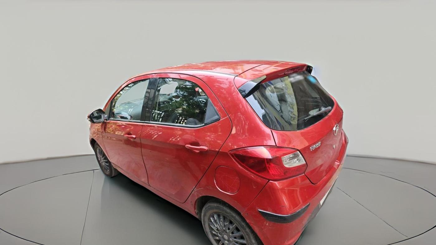 2016 Tata Tiago XZ PETROL, Petrol, Manual, 1,01,246 km, exterior