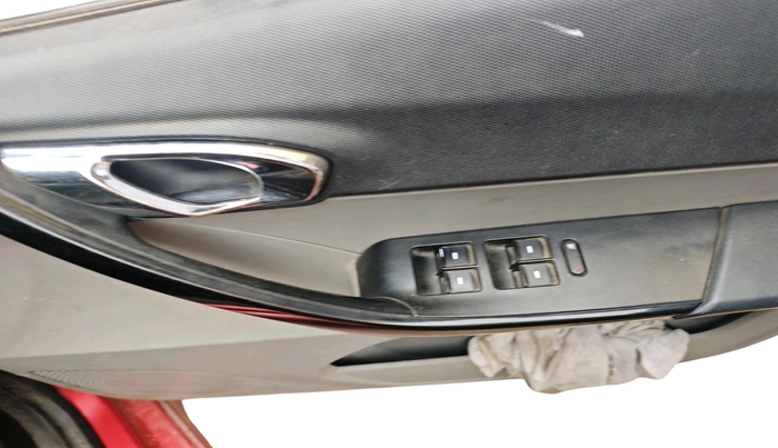 2016 Tata Tiago XZ PETROL, Petrol, Manual, 1,01,246 km, interior