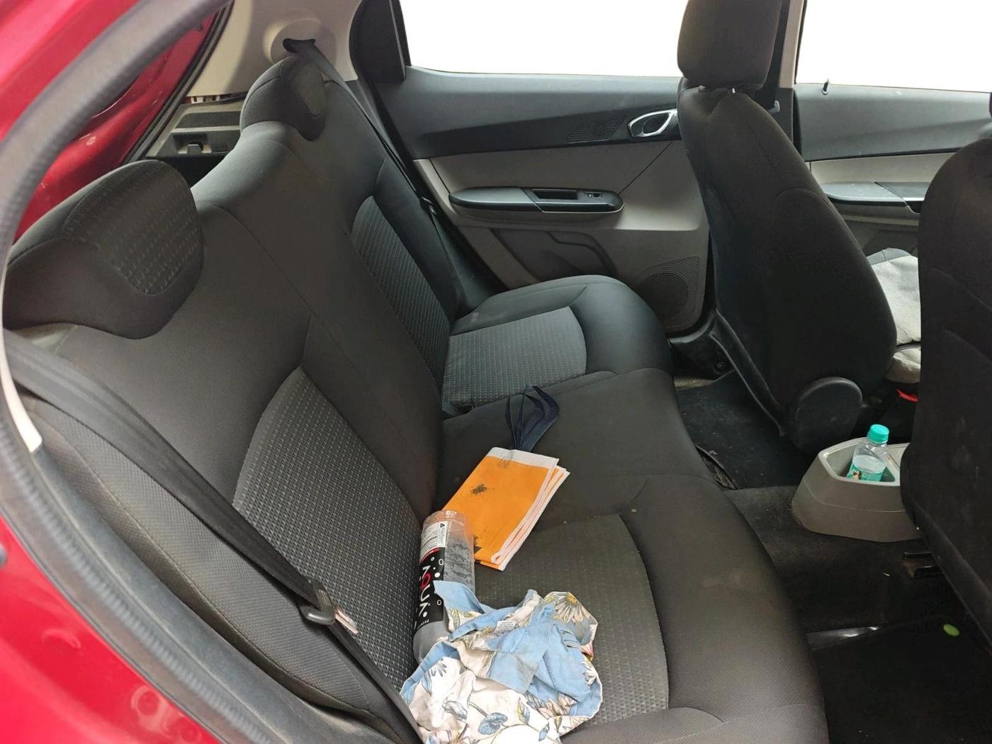 2016 Tata Tiago XZ PETROL, Petrol, Manual, 1,01,246 km, interior
