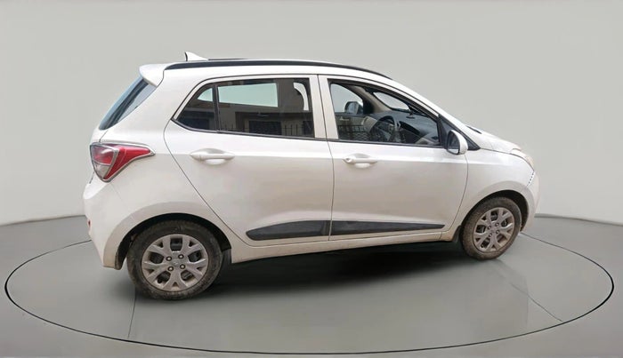 2016 Hyundai Grand i10 SPORTZ 1.2 KAPPA VTVT, Petrol, Manual, 52,000 km, exterior